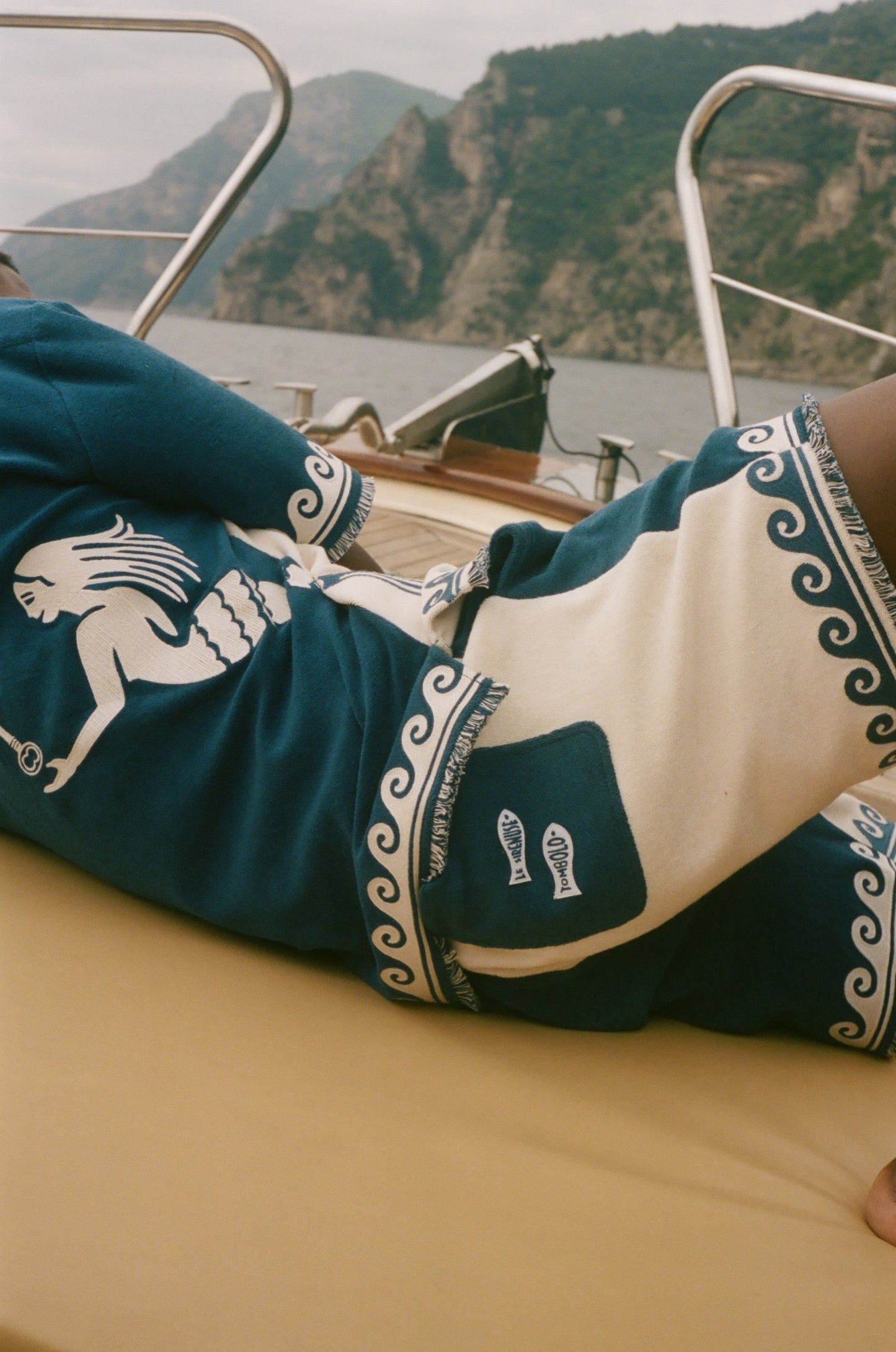 'Le Sirenuse' Late Checkout Cabana (Blue)