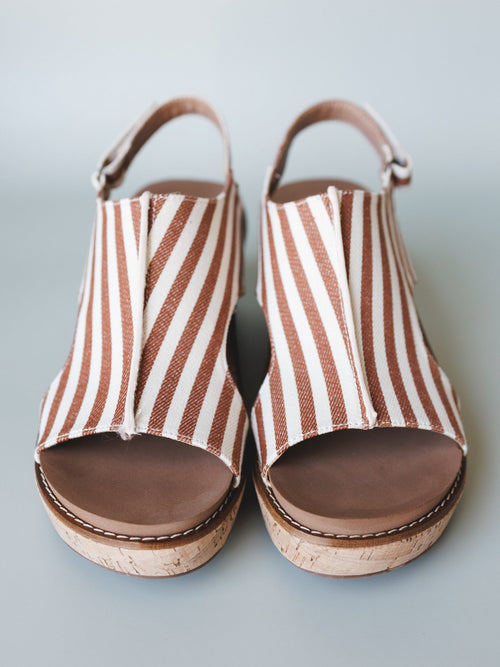 Drift Club Platform Sandals - Tan Stripe White