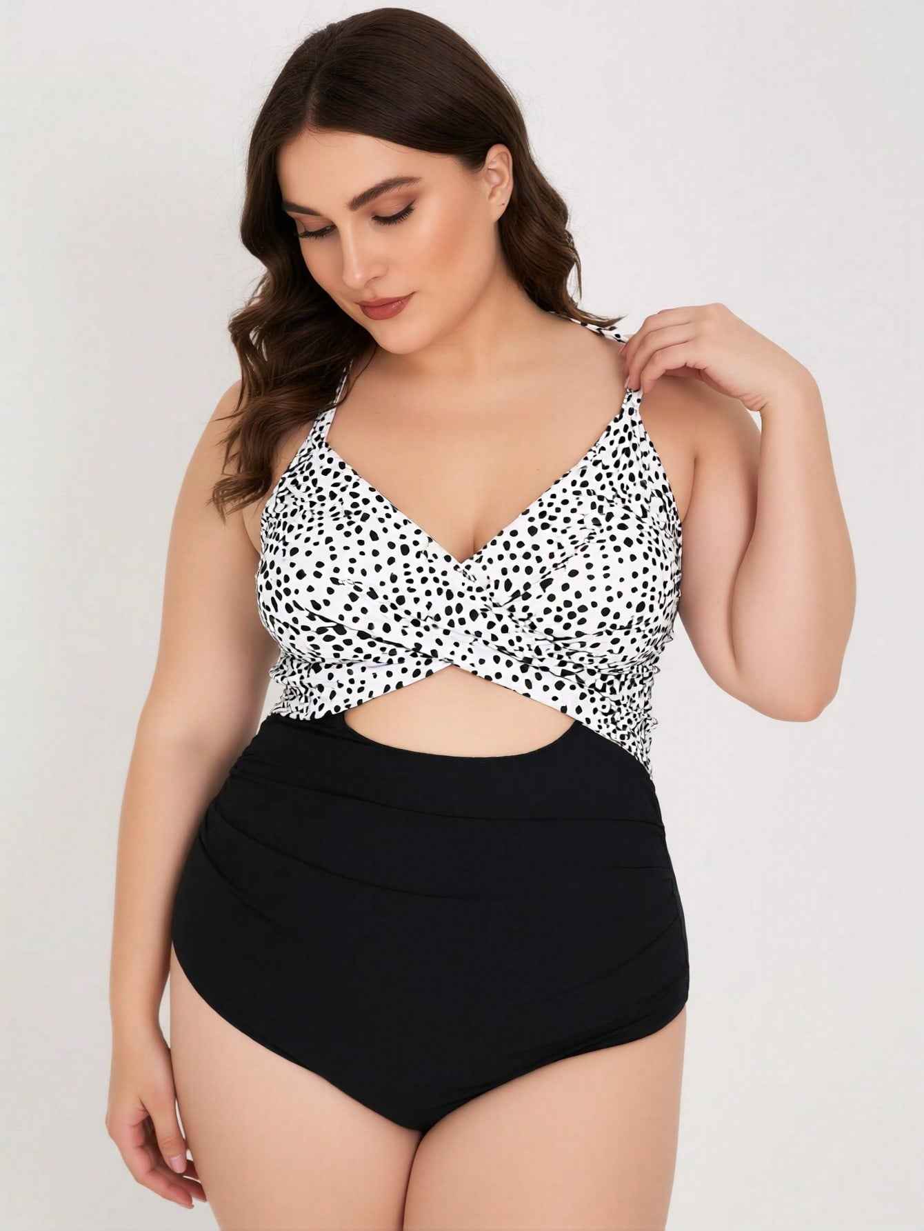 Women's Plus Size Dalmatian Print Twist Front One-Piece Swimsuit