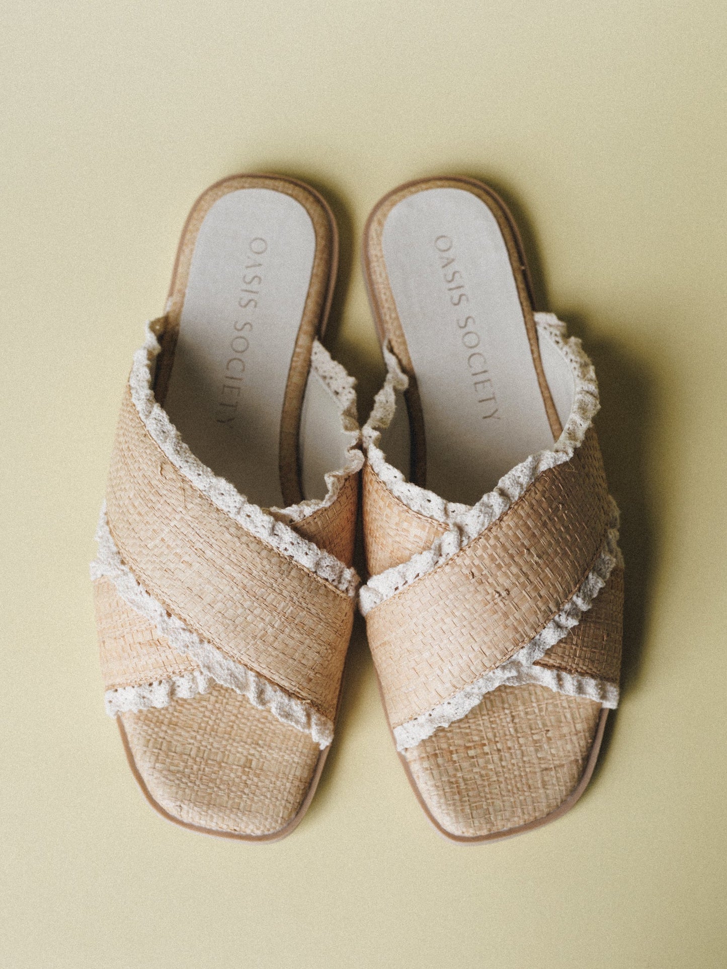 Allie Flat Sandal  - Natural