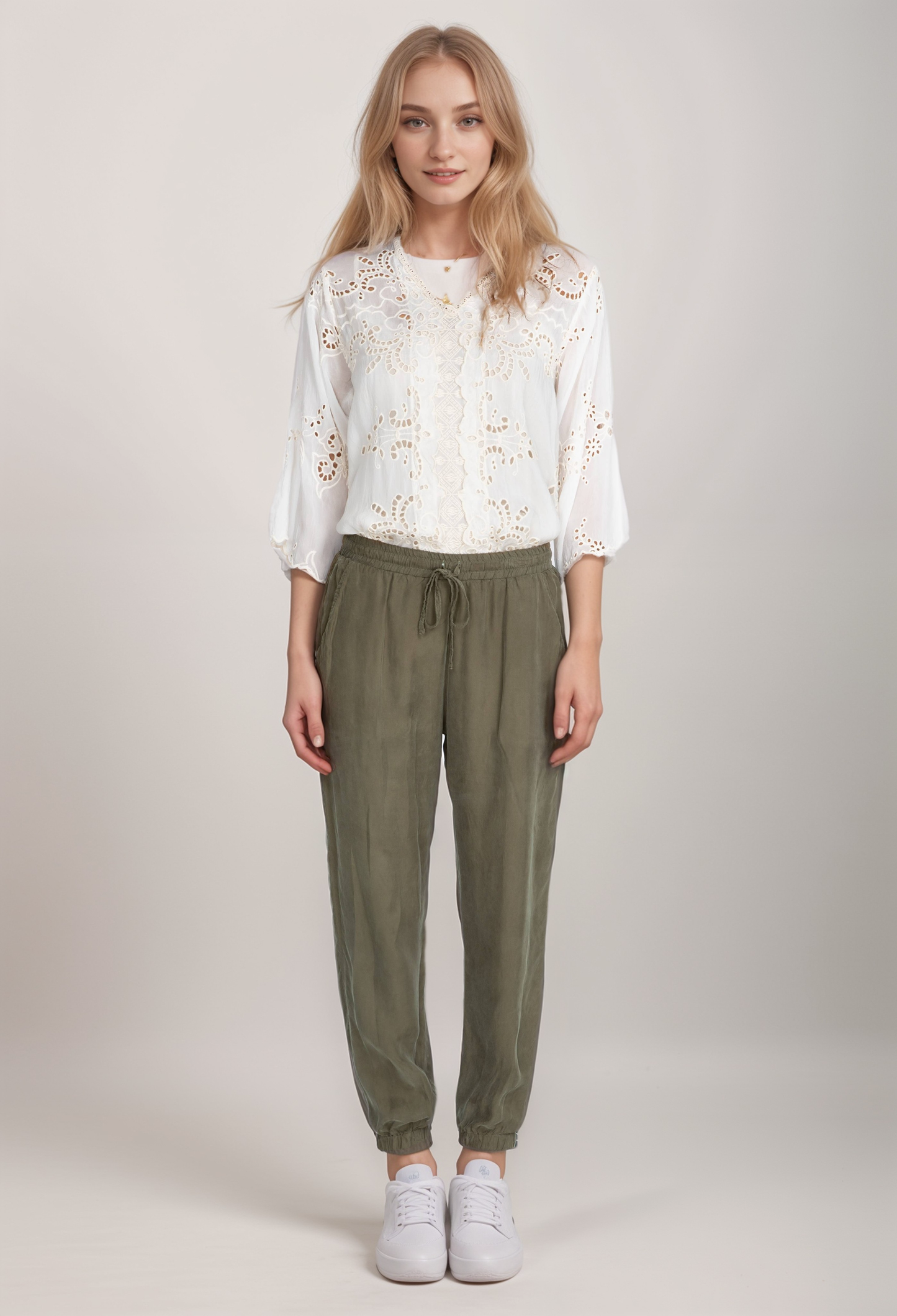 Johnny Was Alice Cropped Jogger Pants R65120-D *