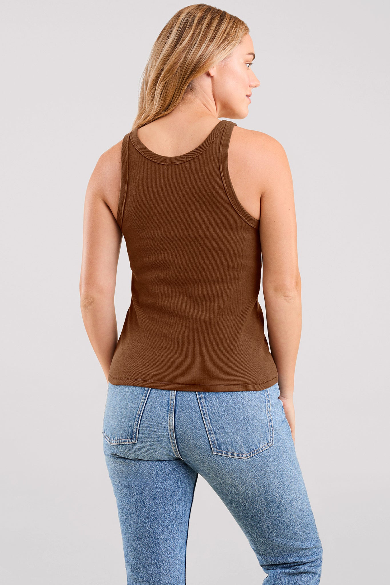 Essential Rib Tank Top | Chocolate