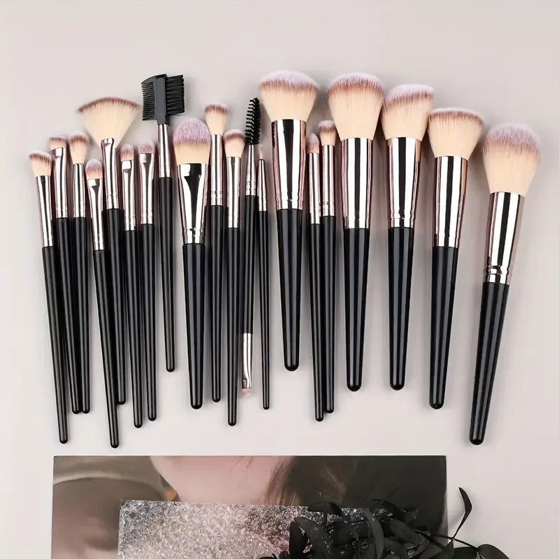 3-20PCS Makeup Brushes Set Eye Shadow Foundation Blush Highlighter Concealer Brush Female Beauty Tool Beauty Sponges Thumb Puffs