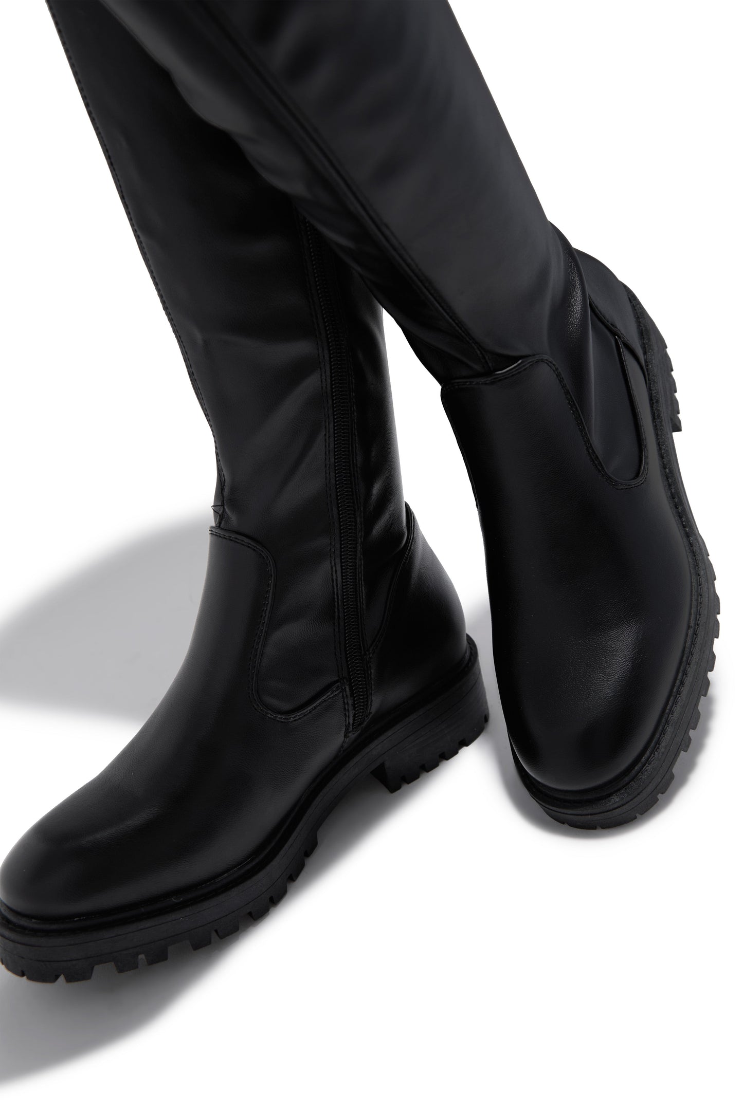 Izzy Flat Boots - Black