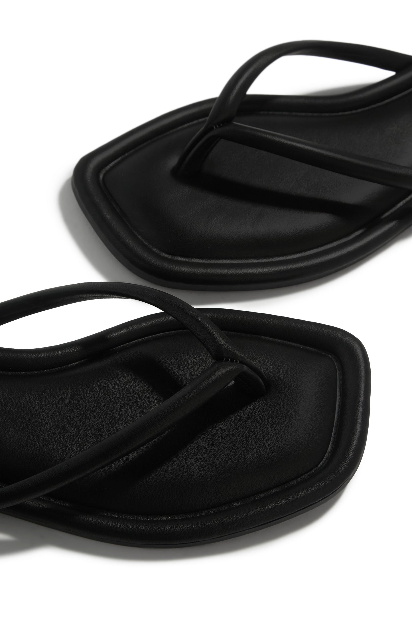 Slip Into Summer Thong Sandals - Black