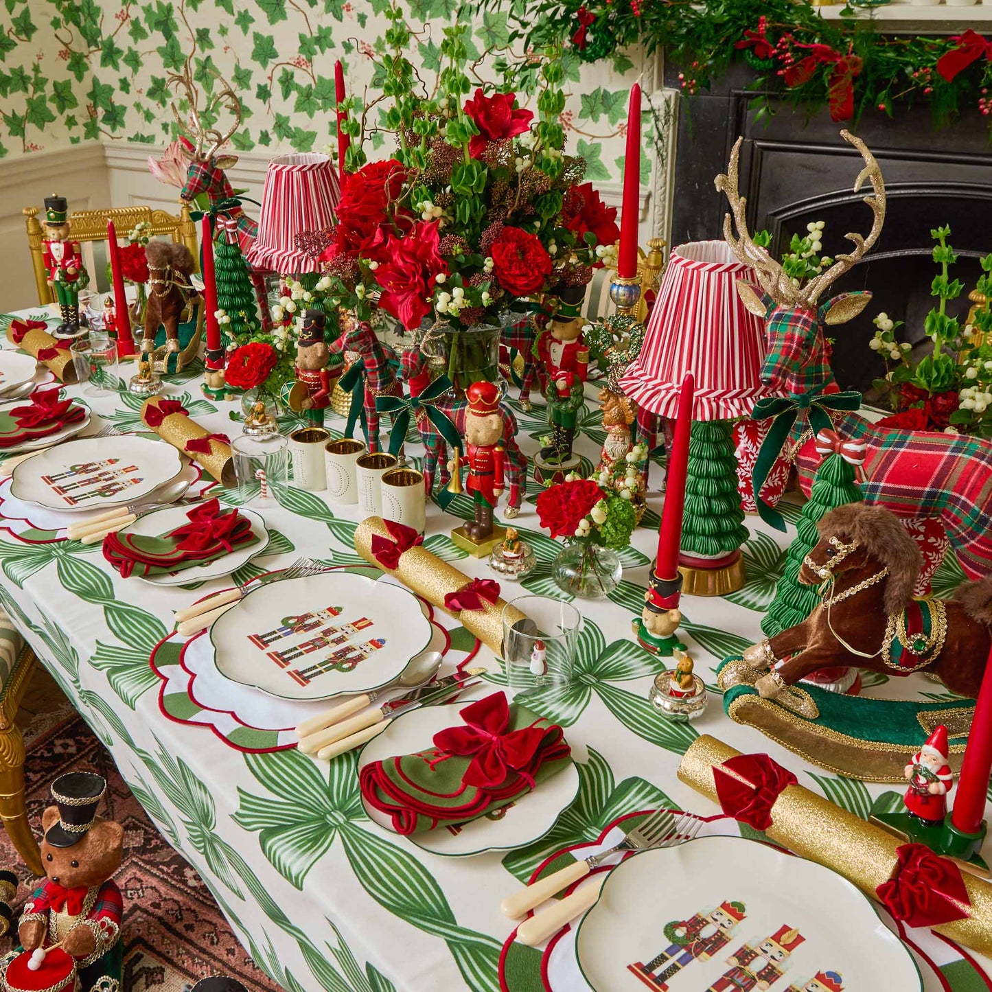 Green & Red Candycane Placemats (Set of 4)