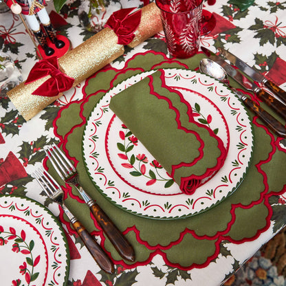 Green & Red Lily Placemats & Napkins (Set of 4)