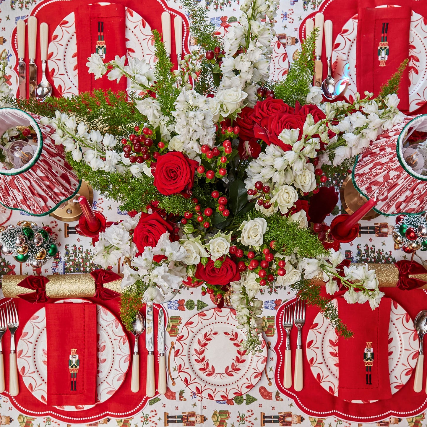 Christmas Wreath Glasses (Set of 4)