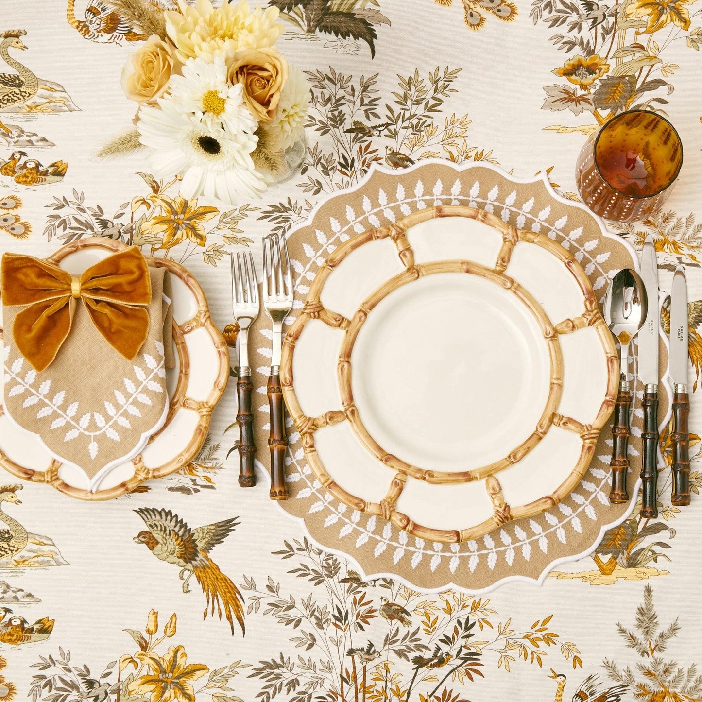 Petal Bamboo Ceramic Dinner Plates (Set of 4)