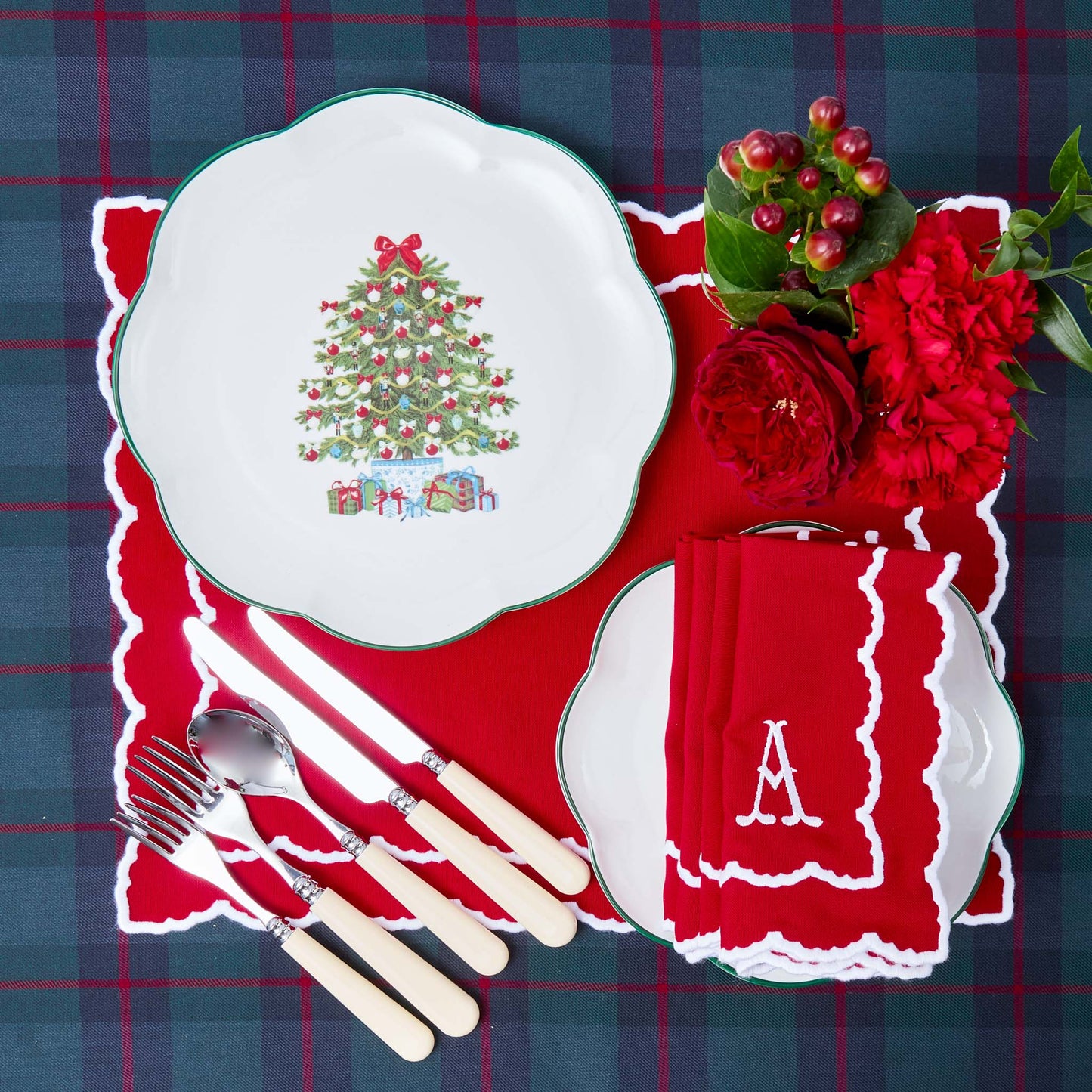 Red Elizabeth Placemats & Napkins (Set of 4)